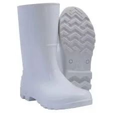 Bota de PVC Cano Médio Branca